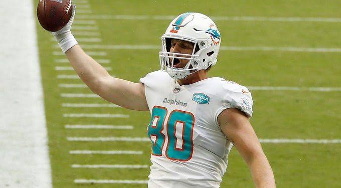 Adam Shaheen  Miami Dolphins, NFL, Tight End 
